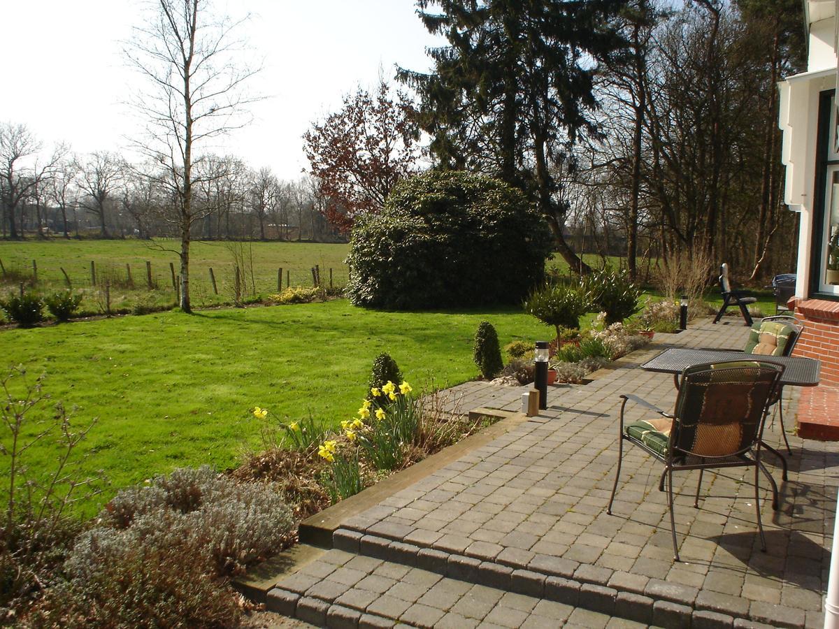 B&B De Zulthe Roden Exterior foto